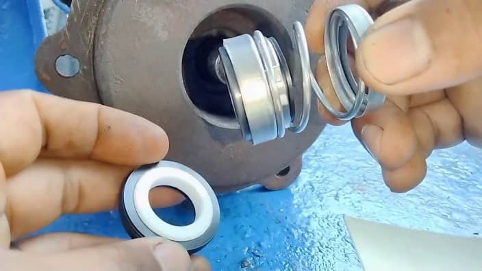 How to Install a Mechanical Seal on a Water Pump?